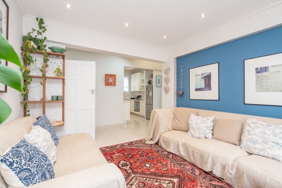2 Bedroom Property for Sale in Three Anchor Bay Western Cape